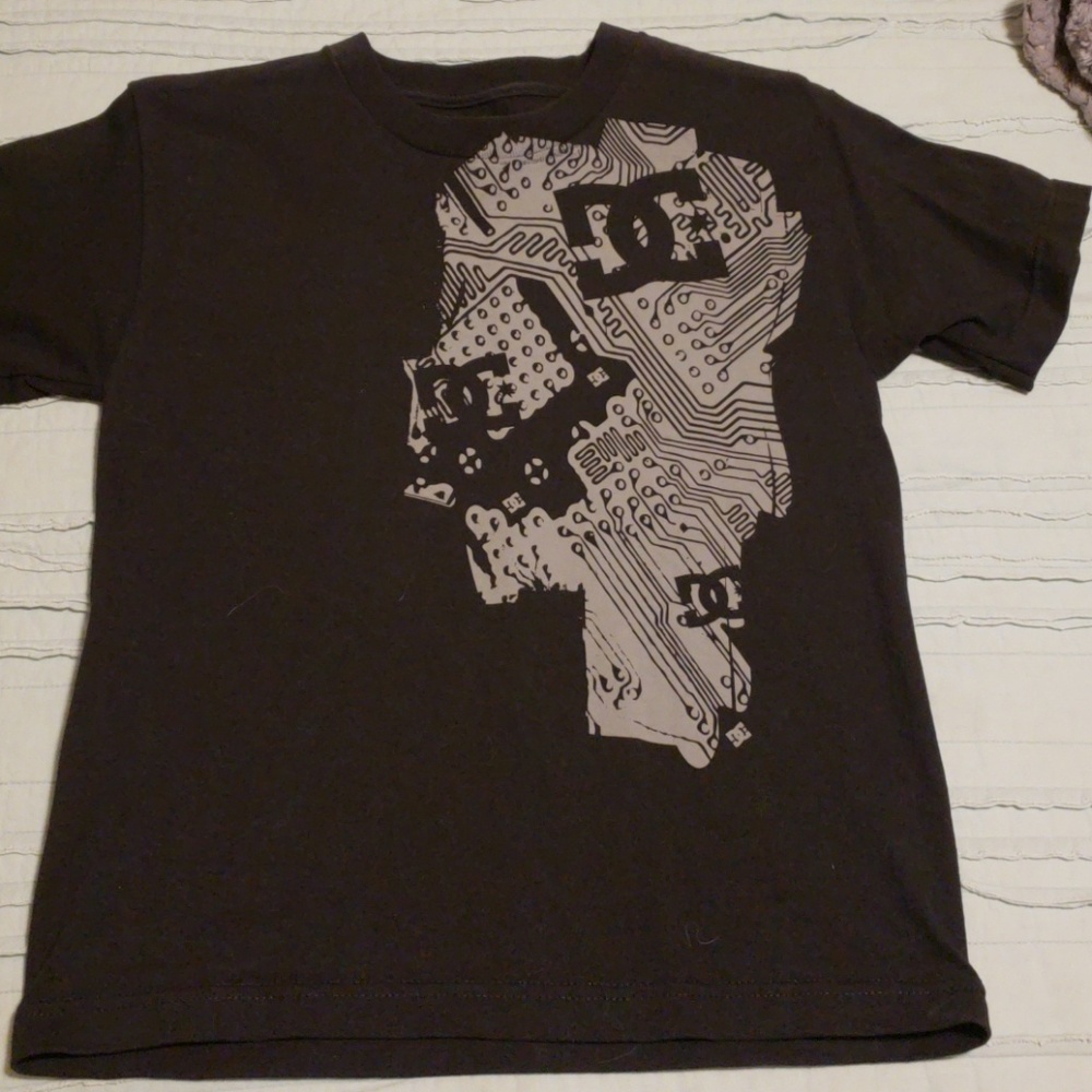 Boys DC shirt